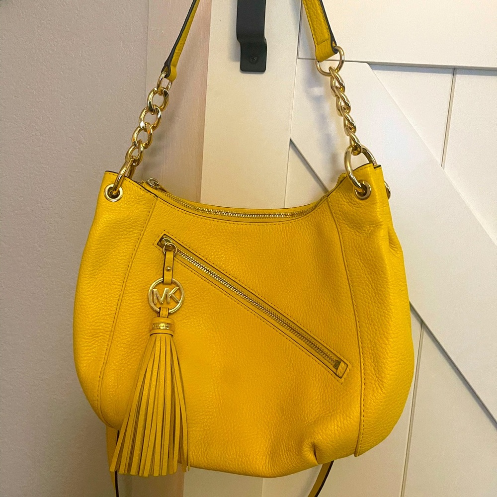Michael Kors Handbag Purse ☀️